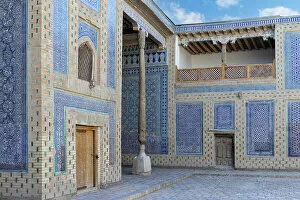 Images Dated 29th November 2022: Uzbekistan, Khiva, Harem of the Tash Kauli complex, the courtyard of the harem for wives