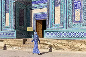 Images Dated 29th November 2022: Uzbekistan, Samarkand, Shah-i-Zinda, Tomb Street of 11 Mausoleums