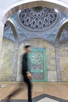 Silk Route Prints: Uzbekistan, Tashkent, Kosmonavtlar (cosmonaults) underground station
