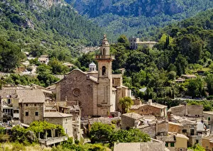 Images Dated 3rd June 2021: Valldemossa townscape, Mallorca or Majorca, Balearic Islands, Spain
