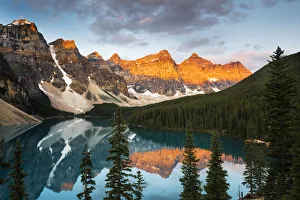 Valley of the Ten Peaks & Moraine Lake, Banff National Park, Alberta, Canada