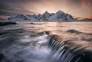 Images Dated 13th July 2020: Vareid beach during a winter sunset in Lofoten islands, Norway