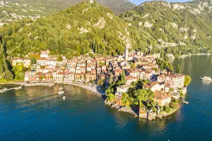 Northern Lakes Prints: Varenna, Lecco province, Lombardy, Italy, Europe