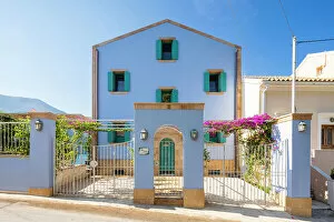Images Dated 19th July 2022: Venetian architecture in Assos, Kefalonia, Ionian Islands, Greece