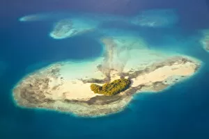 Images Dated 8th February 2011: Venezuela, Aerial view of Los Roques