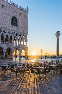 Venice, Veneto, Italy. Piazzetta San Marco and Doges palace at sunrise