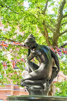 Union Prints: Venus fountain statue, Sloane Square, London, England, UK