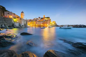 Cinqueterre Prints: Vernazza, Cinque Terre, Liguria, Italy