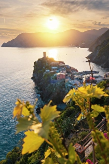 Vernazza Prints: Vernazza, Cinque Terre, Liguria, italy