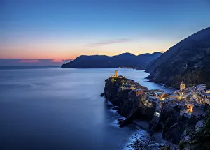 Vernazza Prints: Vernazza at dusk, elevated view, Cinque Terre, UNESCO World Heritage Site, Liguria, Italy