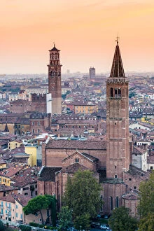Verona, Veneto, Italy. High angle view of the Sant Anastasia church and the old