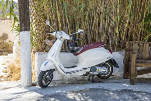 Vespa, Ano Mera, Mykonos, Cyclade Islands, Greece