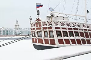 Images Dated 13th June 2011: Vessel on the Neva River with The Kunstkammer museum in the background, Saint Petersburg