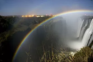 Images Dated 30th October 2008: Victoria Falls at night, Zimbabwe / Zambia