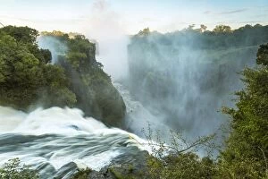 Zimbabwe Collection: Victoria Falls, Zimbabwe, Africa