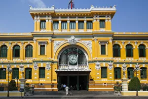 Images Dated 23rd October 2015: Vietnam, Ho Chi Minh City, Central Post Office, exterior