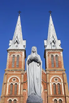 Images Dated 17th January 2013: Vietnam, Ho Chi Minh City, Notre Dame Cathedral