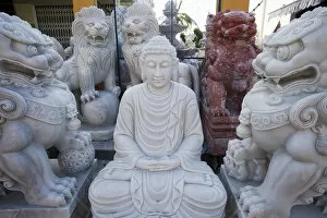 Images Dated 8th February 2010: Vietnam, Hoi An, Marble Mountain, Marble Statues for Sale