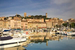 Images Dated 6th August 2008: Vieux Port (Old Harbour) and old quarter of Le Suquet, Cannes, Cote D Azur, France