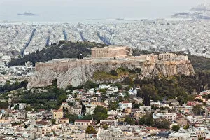 Images Dated 2nd March 2012: View of the Acropolis and the Parthenon Athens, Greece