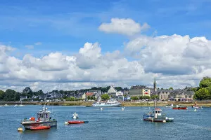 Images Dated 2nd June 2021: View at Benodet, Departement Finistere, Brittany, France