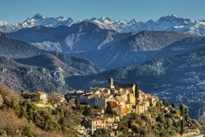 Alpes Maritimes Gallery: View at Bouyon with the mountains of Parc National de Mercantour, Alpes-Maritimes
