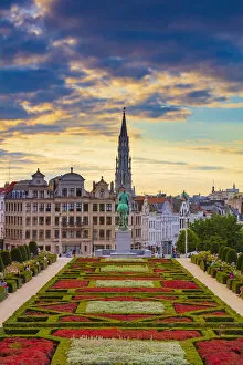 City Square Gallery: View of the Brussels town hall and the Mont des Arts park at dusk, Belgium