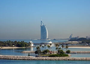 Images Dated 12th January 2018: View towards Burj Al Arab Luxury Hotel, Dubai, United Arab Emirates