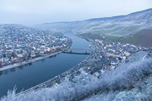 Clear Prints: View from the castle ruins of Landshut to the Moselle and Bernkastel-Kues