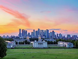 Naval College Prints: View over Greenwich Park towards Queen's House