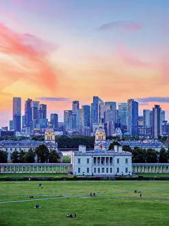 Naval College Prints: View over Greenwich Park towards Queen's House