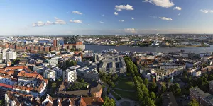 Ian Tower Prints: View of harbour and River Elbe, Hamburg, Germany