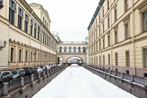 St Petersburg Collection: View towards Hermitage Bridge over Zimniaya Kanavka (Winter Canal), and Neva River beyond