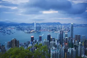 Images Dated 4th July 2011: View of Hong Kong skyline from Victoria Peak, Hong Kong, China