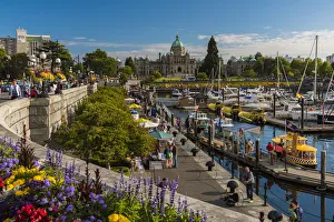 Images Dated 17th August 2016: View of the Inner Victoria Harbour, Victoria, British Columbia, Canada