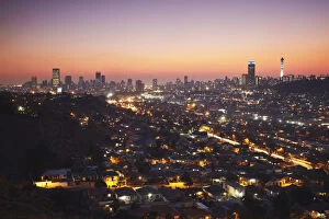 Images Dated 28th September 2010: View of Johannesburg skyline at sunset, Gauteng, South Africa
