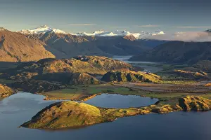 Otago Prints: View over Lake Wanaka to the Matukituki Valley and Mount Aspiring