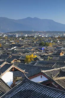 Images Dated 14th February 2017: View of Lijiang (UNESCO World Heritage Site), Yunnan, China