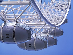 View looking up at Millennium Wheel from Embankment
