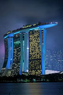 Images Dated 2nd May 2023: View of Marina Bay Sands and Singapore City skyline at night, Singapore, Asia