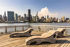 Images Dated 4th June 2020: View of Midtown Manhattan from Long Island City, New York City, USA