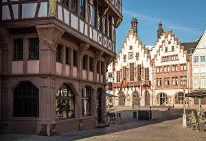 Frankfurt Prints: View from the new Frankfurt old town to the town hall on the Romerberg square