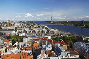 Images Dated 29th January 2010: View of Old Town with Daugava River, Riga, Latvia