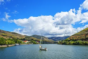 View at Pinhao with river Duoro, Vila Real, Tras-os-Montes, Portugal