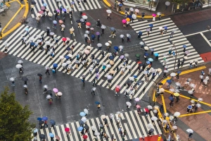 Crowds Gallery: View of Shibuya Crossing, one of the busiest crossings in the world, Tokyo, Japan
