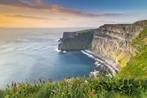 Ireland Gallery: View of a sunset at the Cliffs of Moher. County Clare, Munster province, Ireland