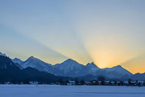 Images Dated 13th January 2022: View at Tannheim mountains, Schwangau, Fussen, Allgau, Swabia, Bavaria, Germany