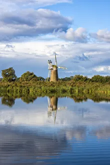 Images Dated 11th January 2017: A view towards Turf Fen Mill, Norfolk, UK