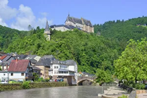 Images Dated 21st August 2018: View at Vianden with Castle, Kanton Vianden, Luxembourg