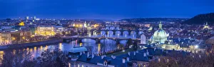 Images Dated 12th December 2013: View of the Vltava River and Prague, Czech Republic